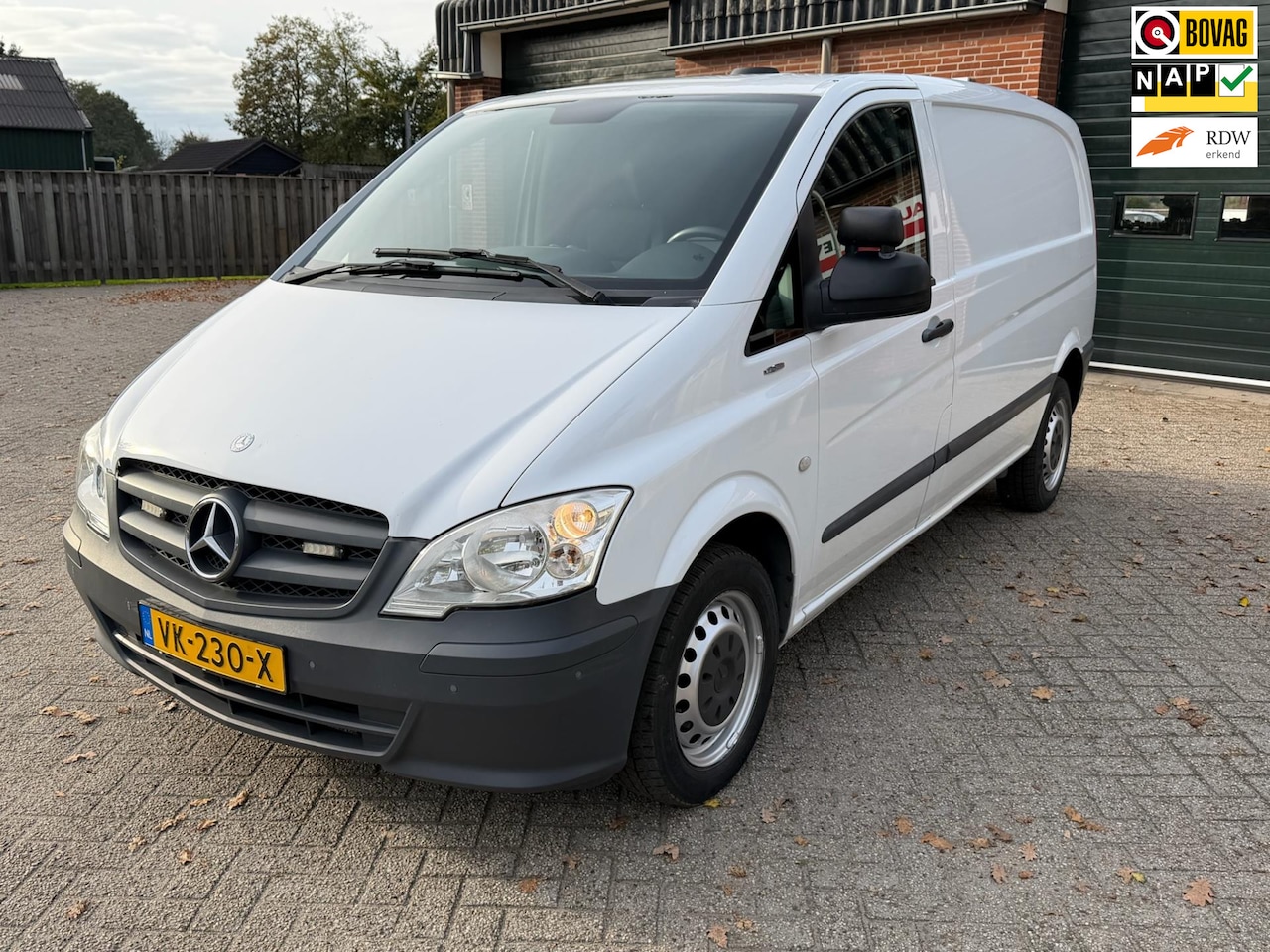 Mercedes-Benz Vito - 113 CDI L1 Automaat Airco Cruise PDC Trekhaak - AutoWereld.nl