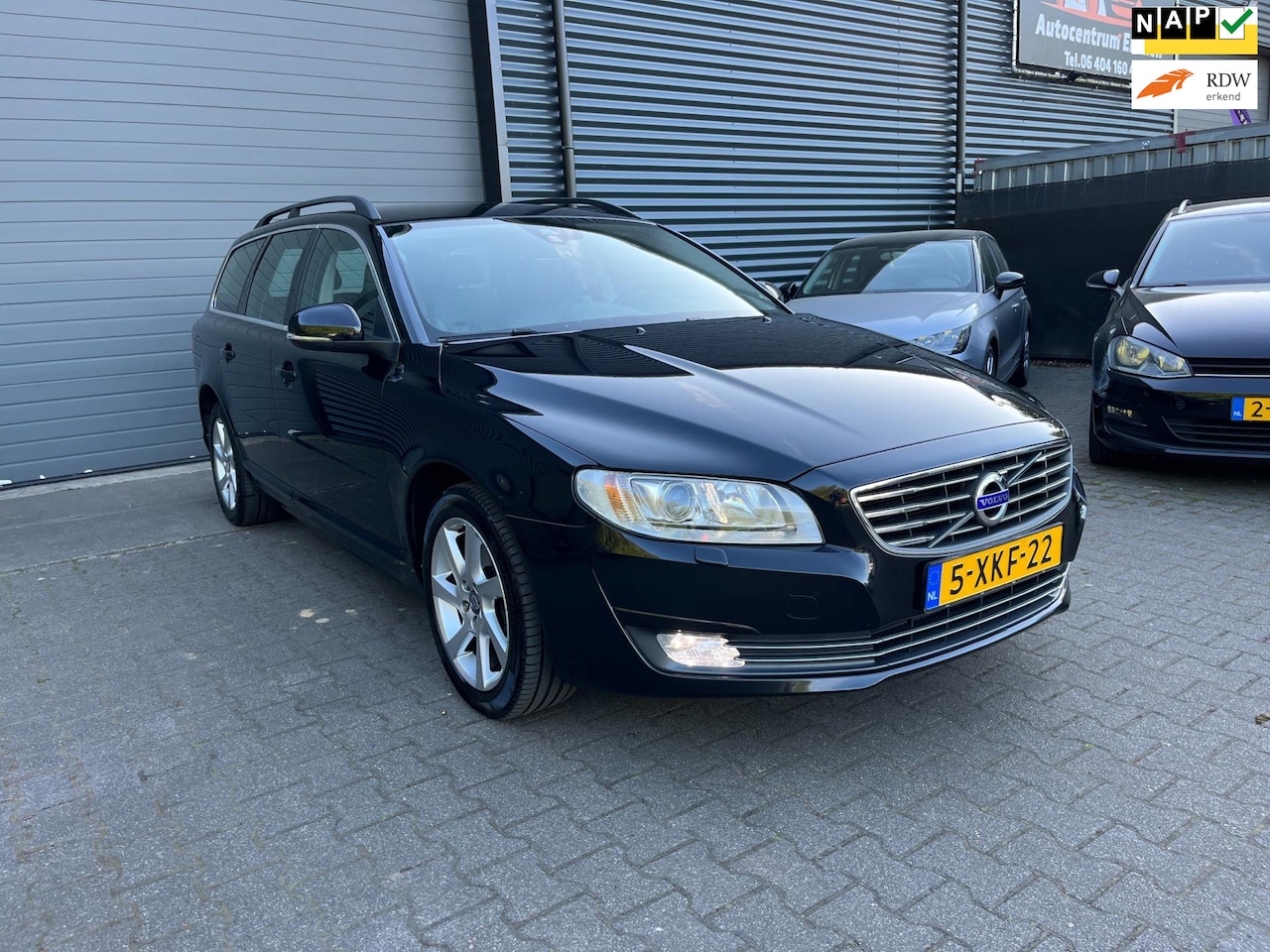 Volvo V70 - 1.6 T4 Nordic+ XENON/TREKHAAK/STOELVERWARMING - AutoWereld.nl