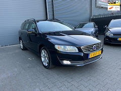 Volvo V70 - 1.6 T4 Nordic+ XENON/TREKHAAK/STOELVERWARMING