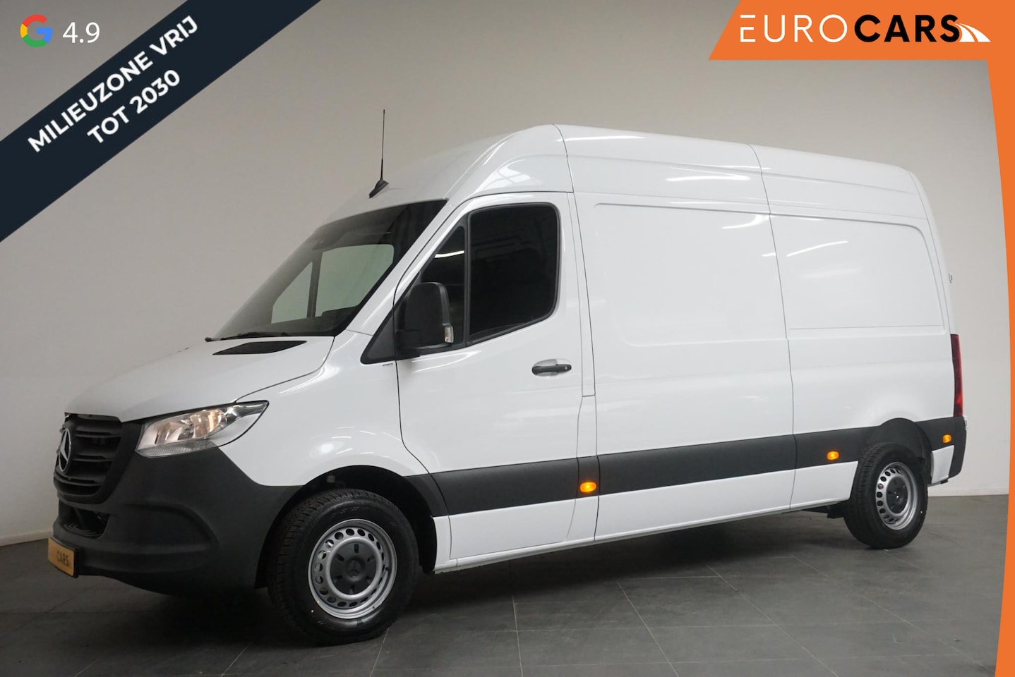 Mercedes-Benz Sprinter - 1.9 CDI L2H2 Automaat Airco Cruise Control Navigatie Trekhaak - AutoWereld.nl
