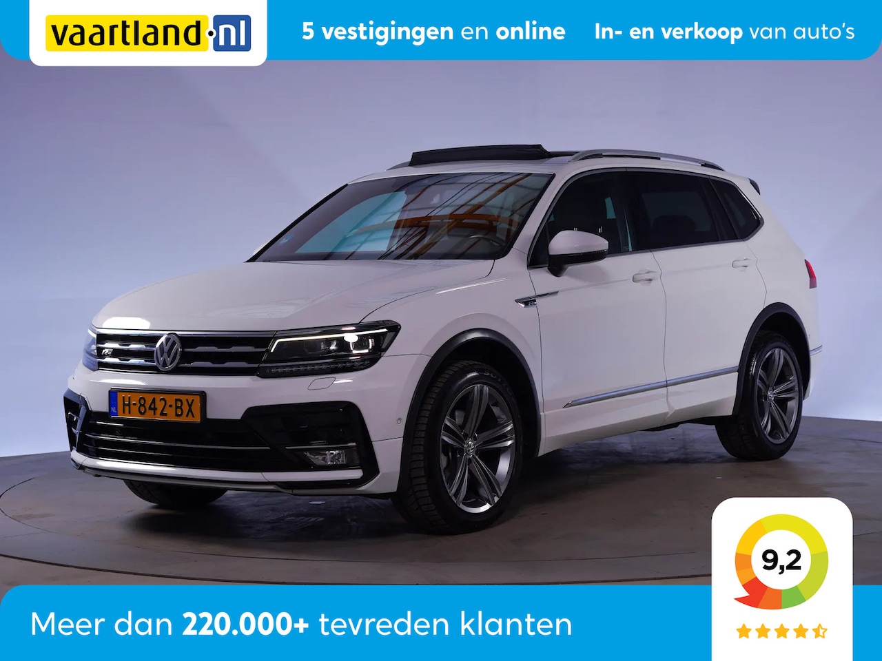 Volkswagen Tiguan Allspace - 1.5 TSI R-Line Highline Aut. [ Panorama LED Stoelverwarming ] - AutoWereld.nl