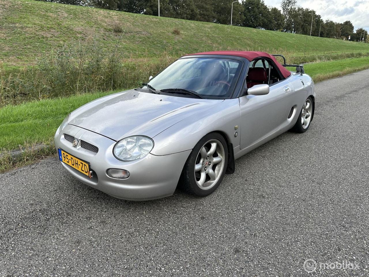 MG MGF
