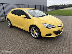 Opel Astra GTC - 1.6 Turbo Design Edition