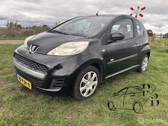 Peugeot 107 - 1.0-12V Millesim 200 AIRCO GELEVERD MET NIEUWE APK
