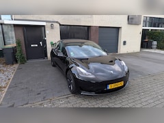 Tesla Model 3 - Standard RWD Plus