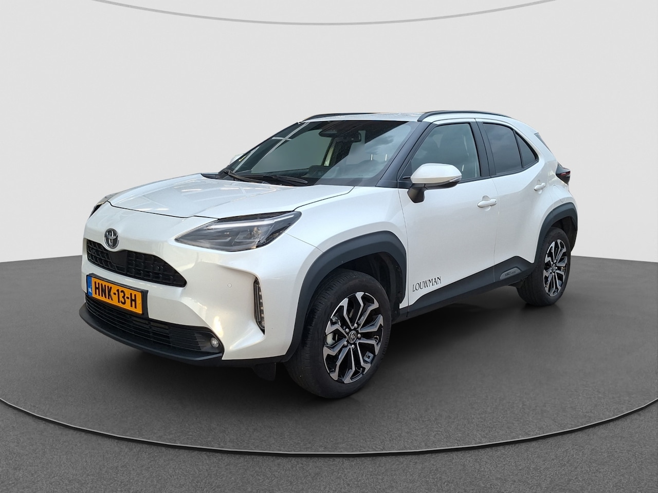 Toyota Yaris Cross - 1.5 Hybrid 115 First Edition | Apple Carplay/Android Auto | Voorstoelen Verwarmd | Stuurwi - AutoWereld.nl