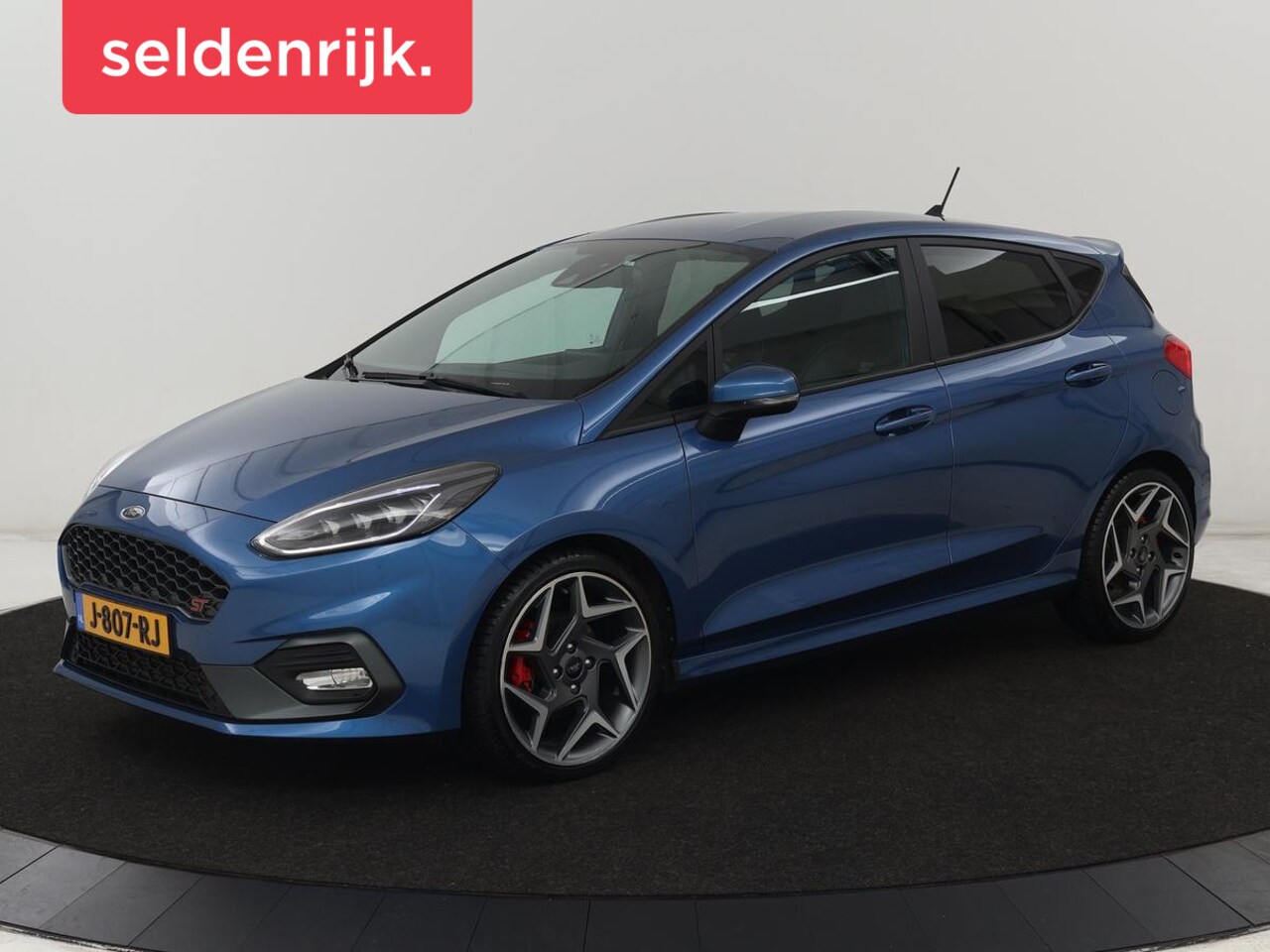 Ford Fiesta - 1.5 EcoBoost ST-3 | Origineel NL | 1e eigenaar | Stoelverwarming | B&O Sound | Half leder - AutoWereld.nl