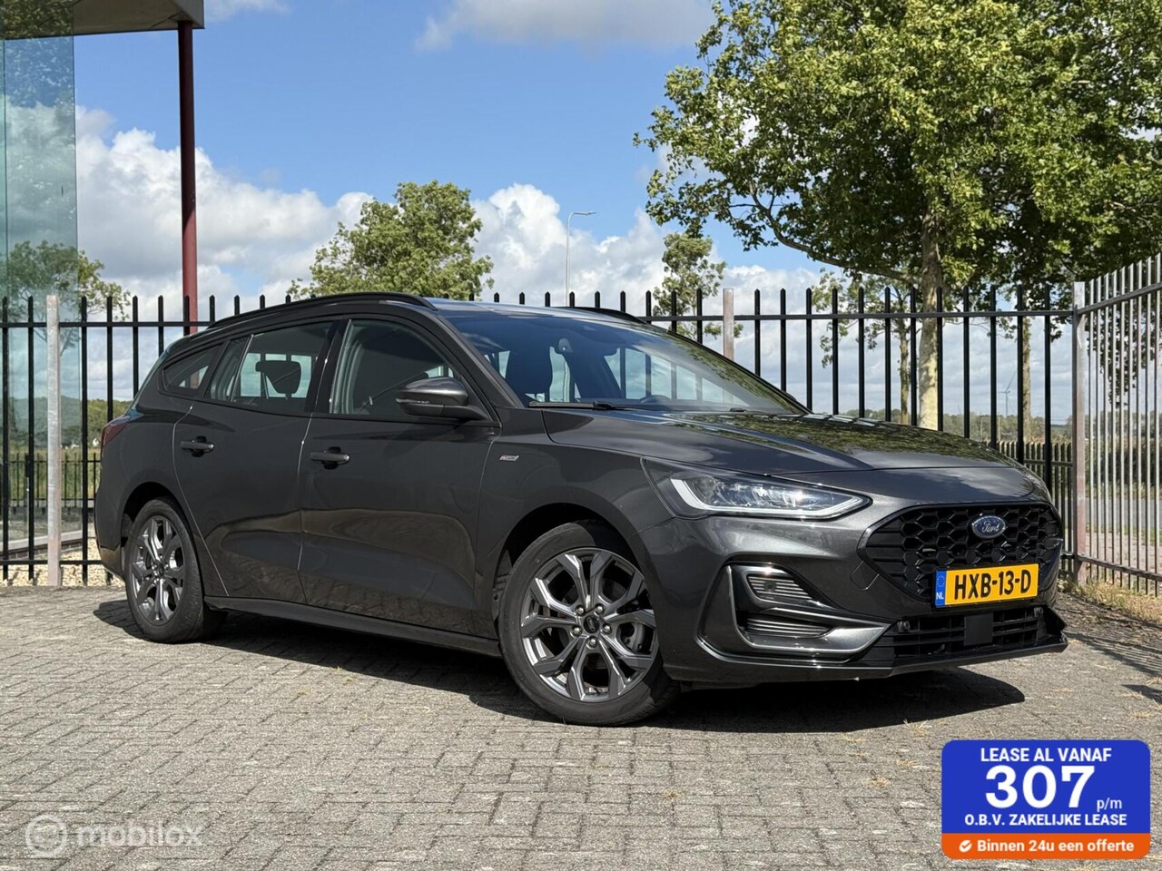 Ford Focus Wagon - 1.0 Hybrid ST Line | Groot scherm | Camera - AutoWereld.nl