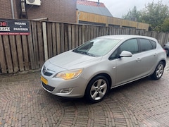 Opel Astra - 1.4 Turbo Edition