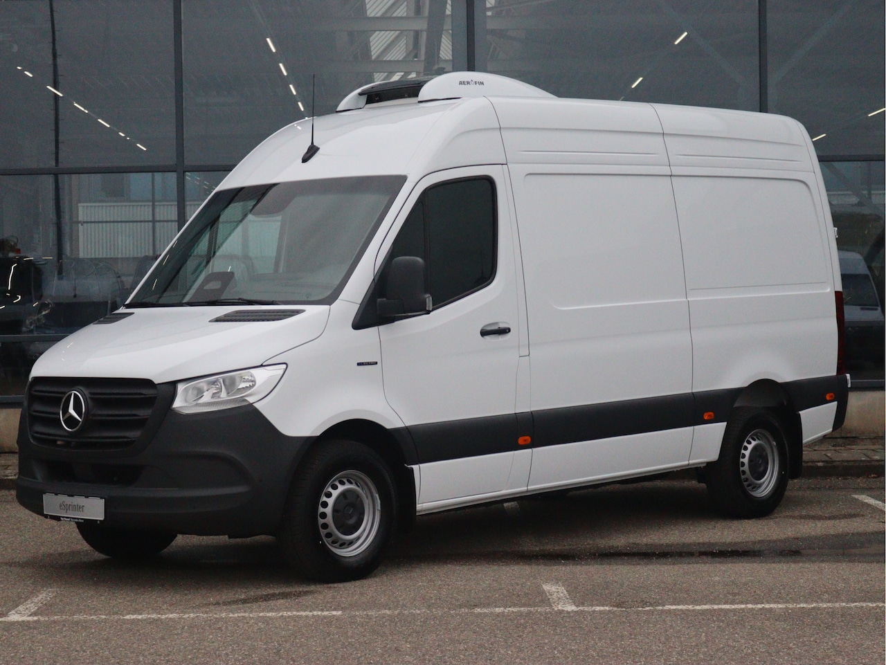 Mercedes-Benz eSprinter - 420 L2 / H2 Pro 81kWh Koelwagen - AutoWereld.nl