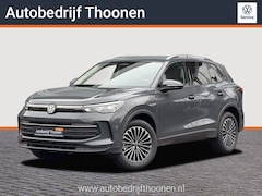 Volkswagen Tiguan - 1.5 eHybrid Life Edition | Verlicht logo | Trekhaak | keyless | 18" |