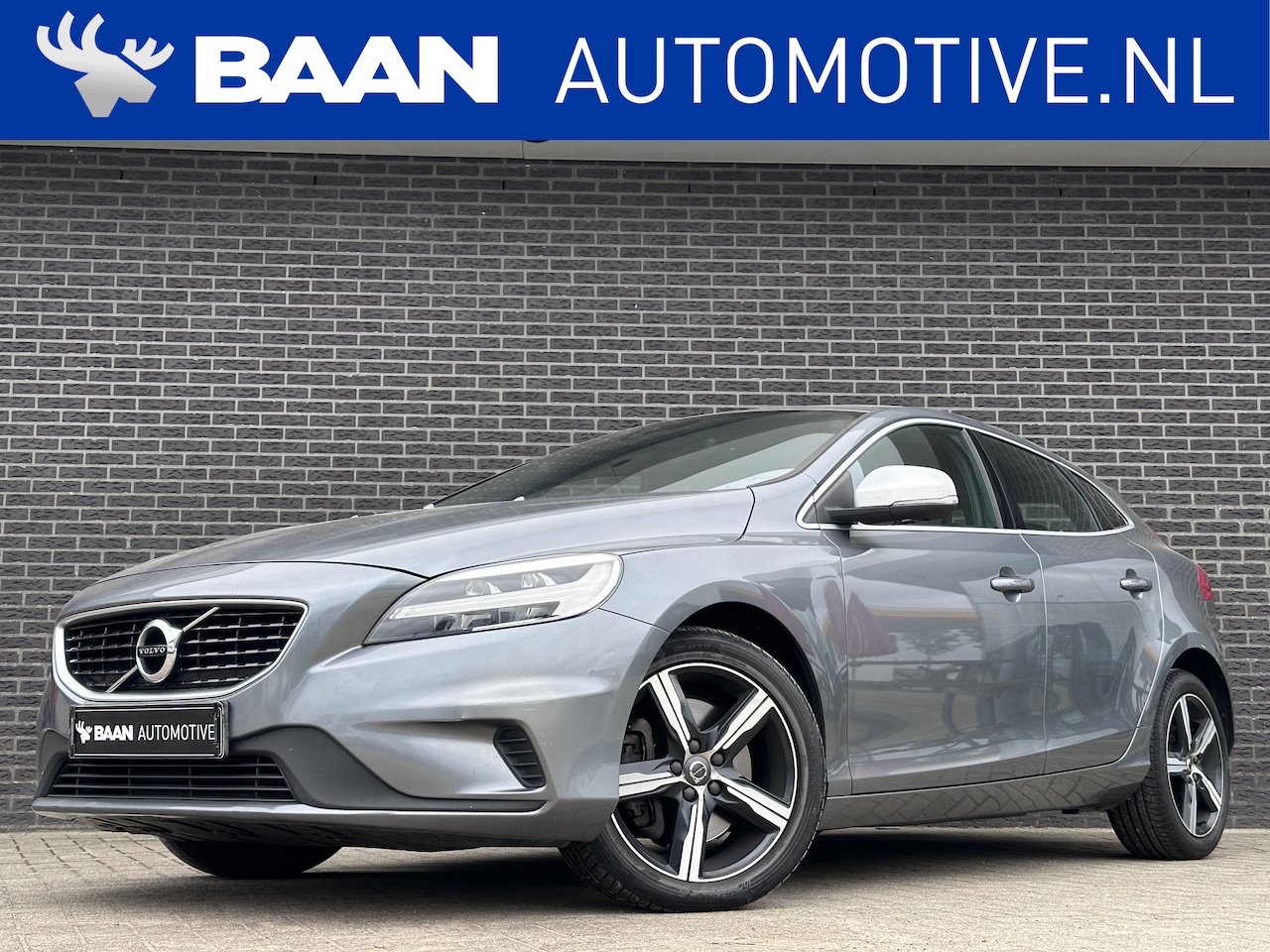 Volvo V40 - 2.0 T4 Business Sport | R-Design | Navigatie | Stoel verwarming - AutoWereld.nl