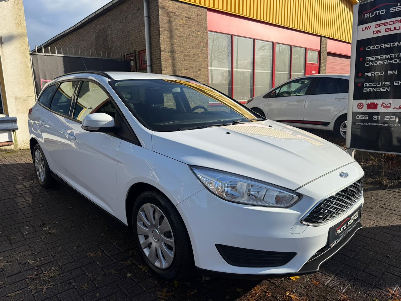 Ford Focus Wagon - 1.0 Airco|APK|BEURT - AutoWereld.nl