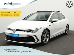 Volkswagen Golf - 1.5 eTSI 150 pk DSG R-Line Business | Panoramadak | Achteruitrijcamera | Parkeersensoren v