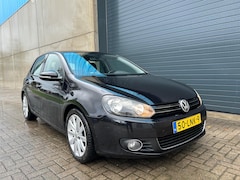 Volkswagen Golf - 1.4 TSI Highline DSG CLIMA NAVI NAP