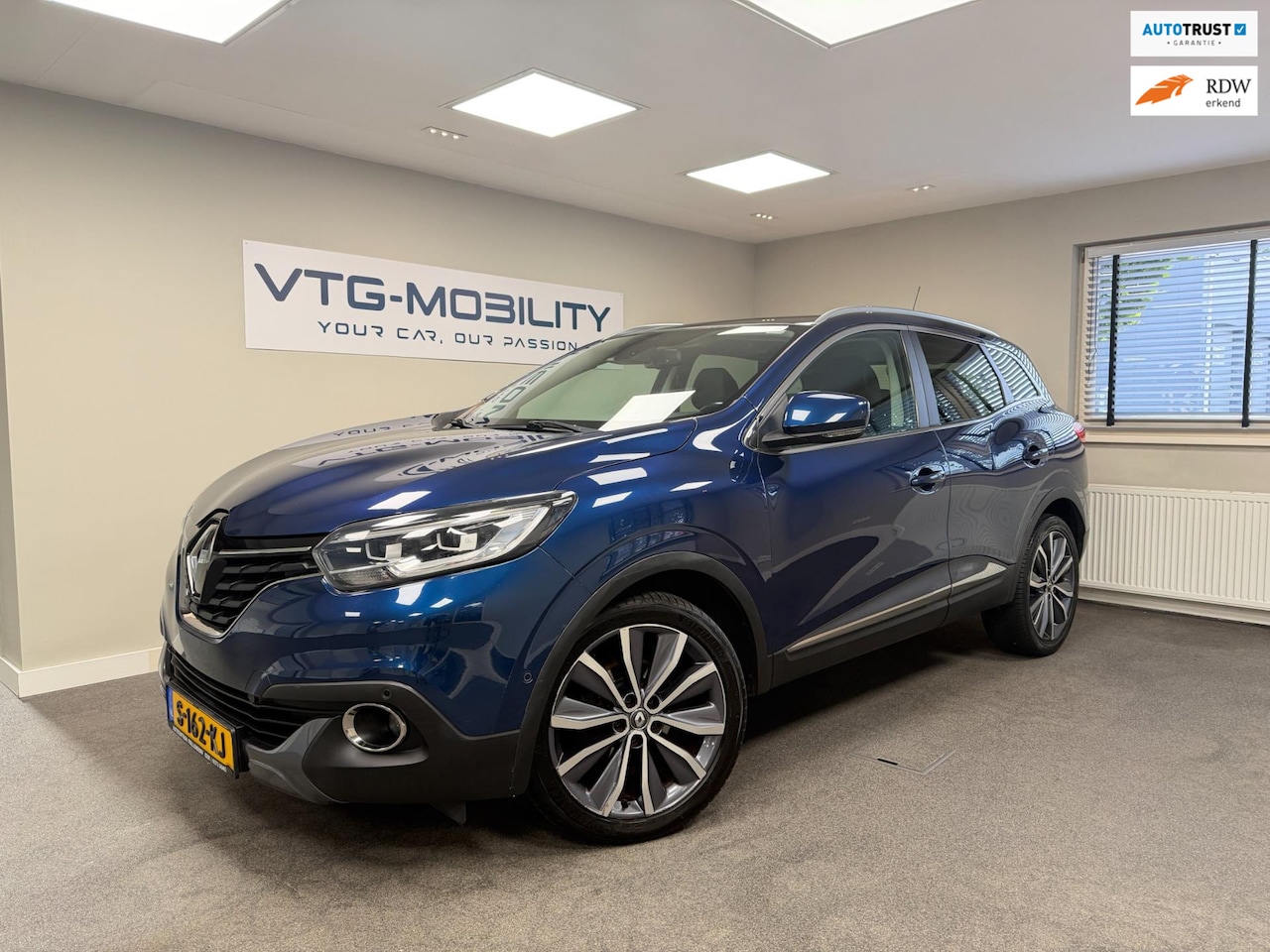 Renault Kadjar - 1.2 TCe Bose Pano|ClimateControl|PDC V/A + Camera|MultiMedia|LED Verlichting|APK 2026 - AutoWereld.nl