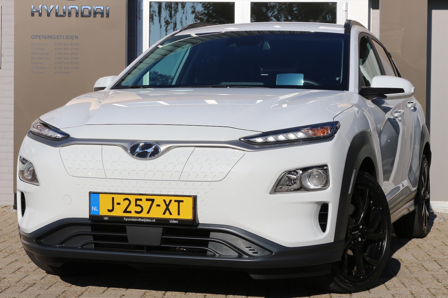 Hyundai Kona Electric - EV 204pk 2WD Fashion RIJKLAAR - AutoWereld.nl