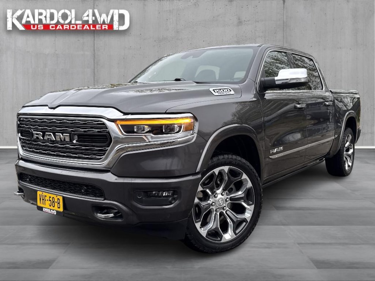 Dodge Ram 1500 - 5.7 V8 4x4 Crew Cab Limited Geheel rijklaar incl. Garantie - AutoWereld.nl