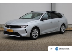 Opel Astra Sports Tourer - 1.2 Turbo Business Edition / Navigatie / Camera / AGR / Stuur -en Stoelverwarmd / Keyless