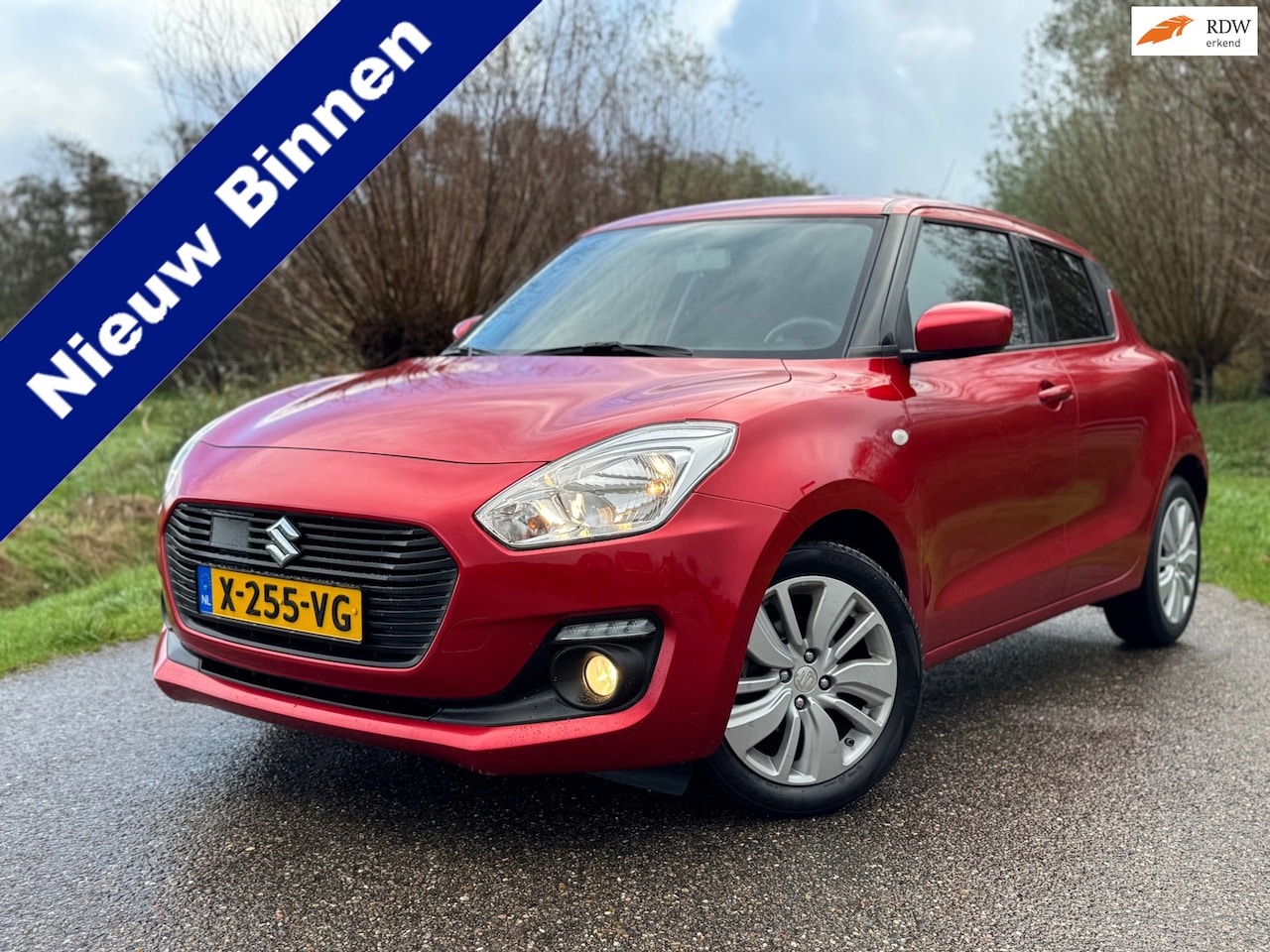 Suzuki Swift - 1.0 Sportline - Achteruitrij Camera - Adaptive cruise control - Airco - LM Velgen - - AutoWereld.nl