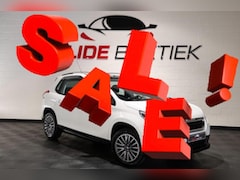 Peugeot 2008 - 1.2 PureTech Blue Lion |Navi| Cruise| Panoramadak| Parkeersensoren| NL-auto