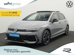 Volkswagen Golf - 1.5 eTSI 150 pk DSG R-Line | Panoramadak | Rondomzicht camera | IQ Light | Head-up display