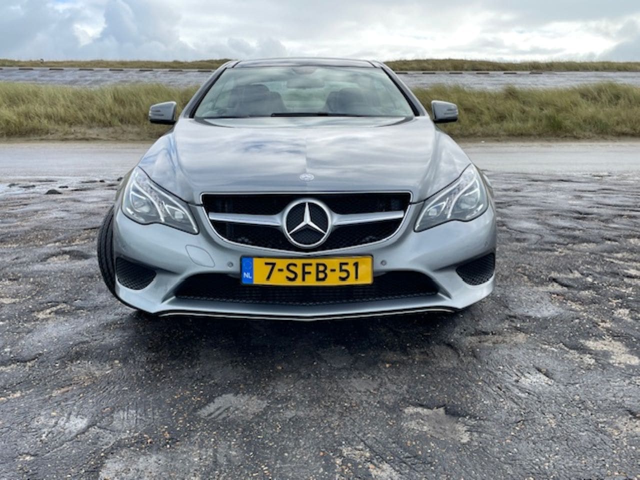 Mercedes-Benz E-klasse Coupé - 200 CGI Elegance Sportpakket en Panoramadak - AutoWereld.nl