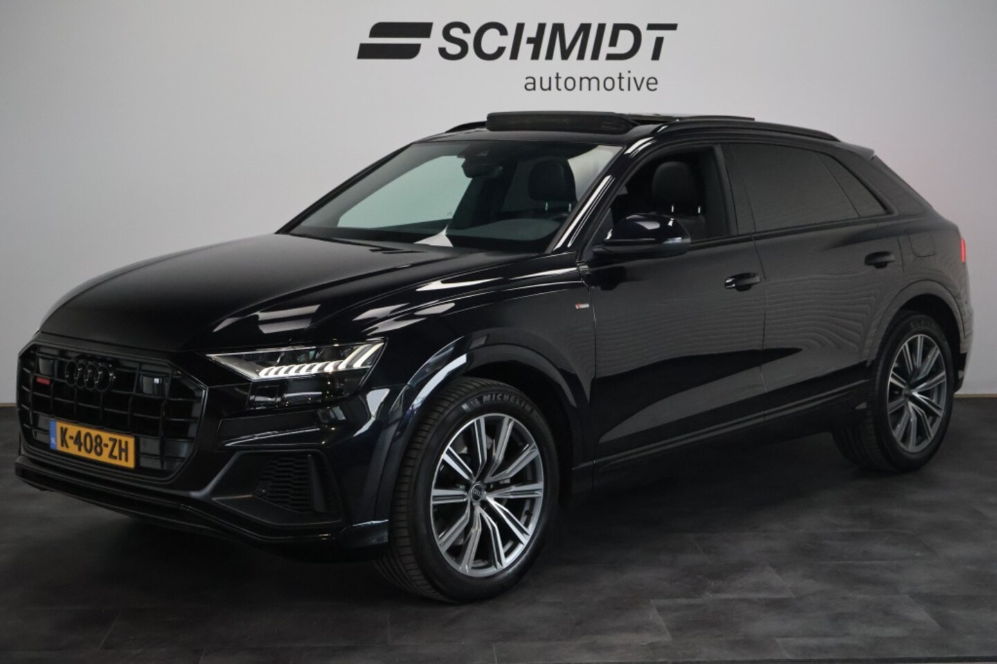 Audi Q8 - 55 TFSI S-Line 381PK | Panoramadak | Trekhaak | Matrix LED - AutoWereld.nl