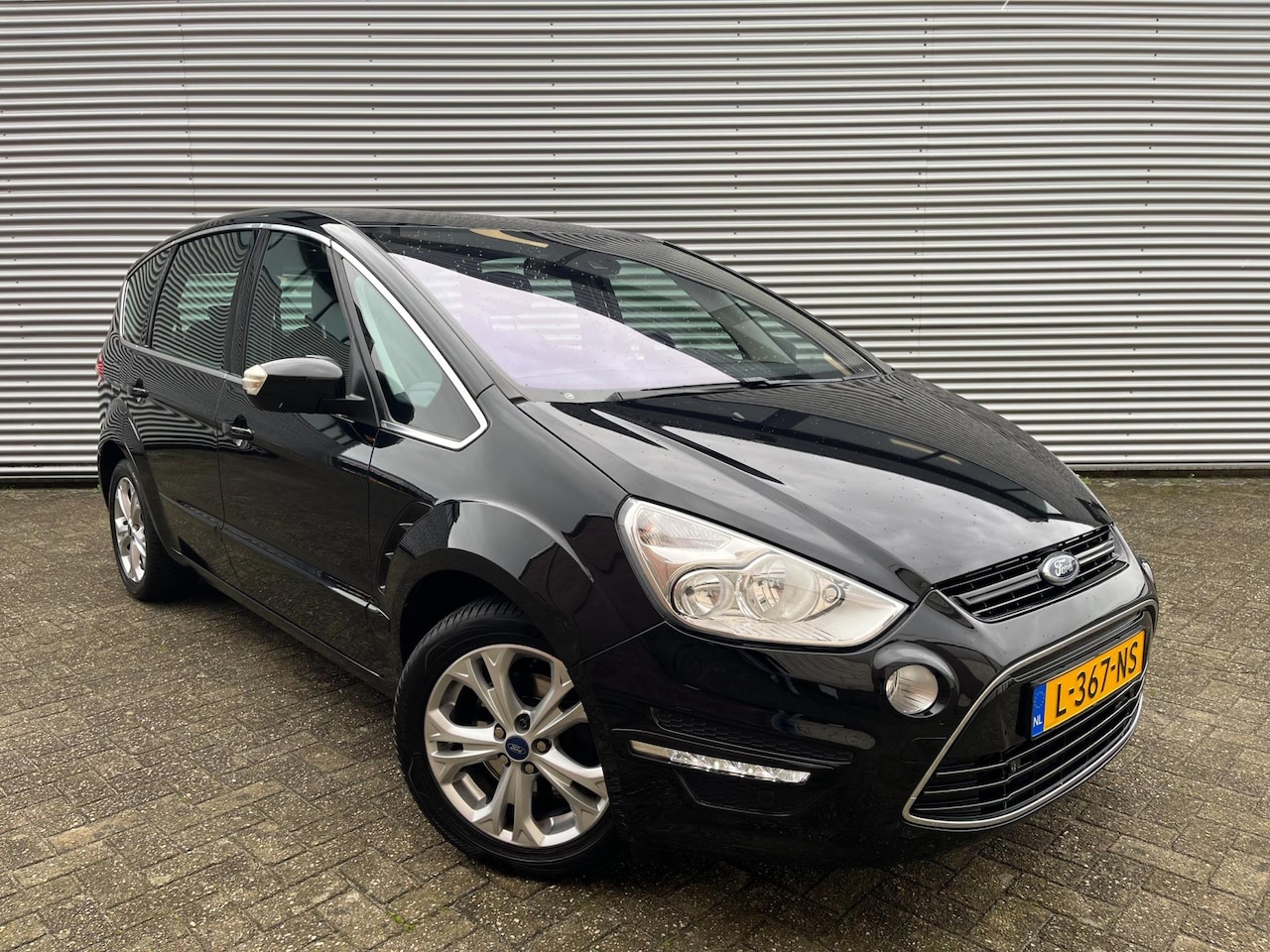 Ford S-Max - 1.6 EcoBoost Titanium|Navi|Stoelver|Cruise|Airco|Trekhaak| - AutoWereld.nl