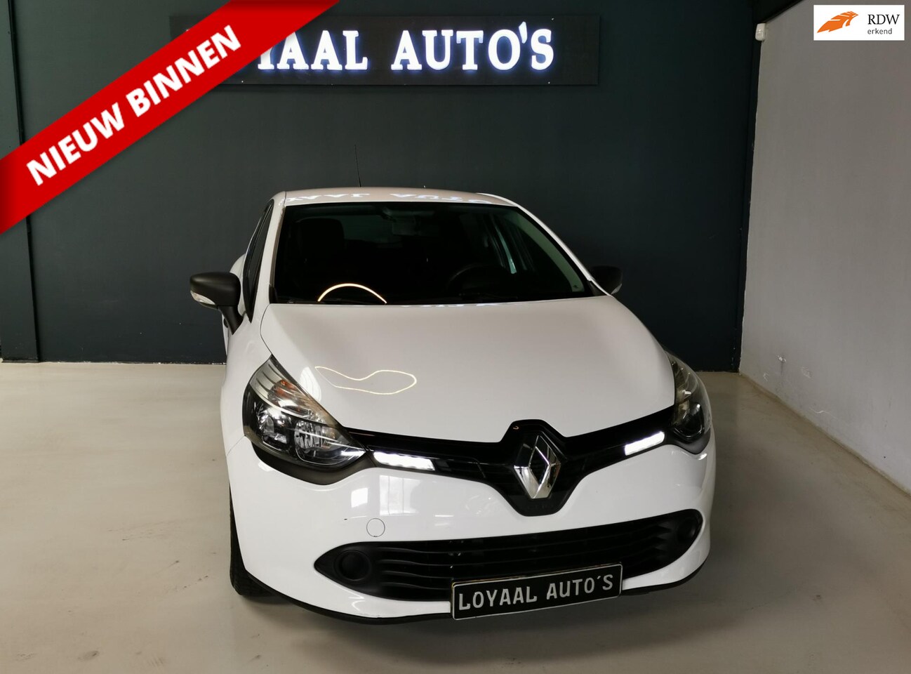 Renault Clio - 1.2 Collection | AIRCO | CRUISE | ELEK.RAMEN | APK. - AutoWereld.nl