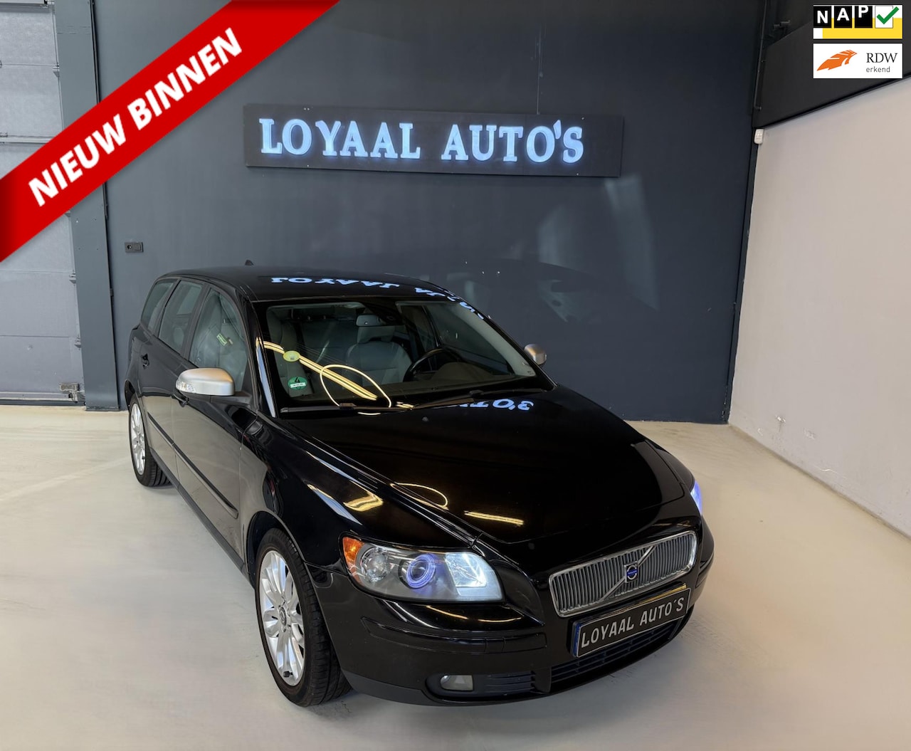 Volvo V50 - 1.6 Edition I Sport | CRUISE |AIRCO | LEER | NAP| APK - AutoWereld.nl
