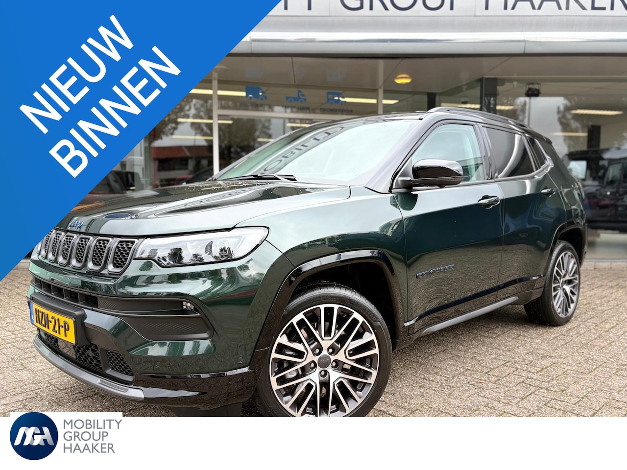 Jeep Compass - 4xe 240 Plug-in Hybrid Electric Summit | Premium Pakket | Winter pakket | Safety pakket | - AutoWereld.nl