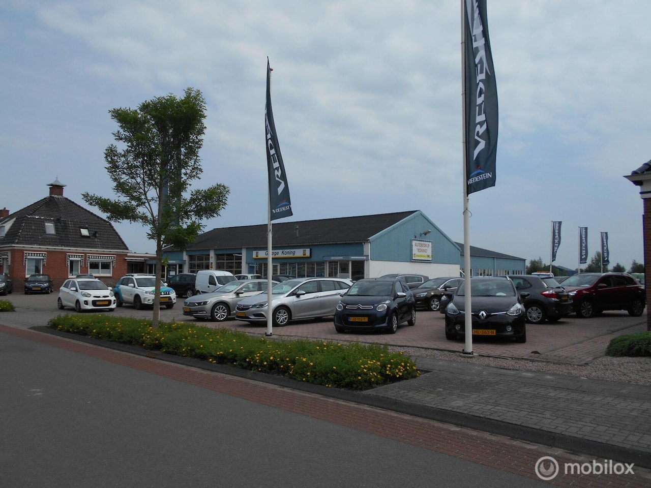 Volkswagen T-Roc - 1.5 TSI Sport Business R 1.5 TSI Sport Business R - AutoWereld.nl