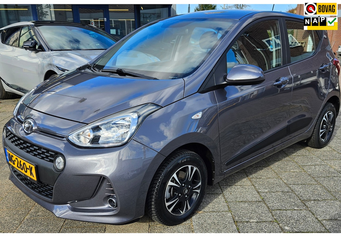 Hyundai i10 - 1.0i Comfort Navi Cruise Carplay - AutoWereld.nl