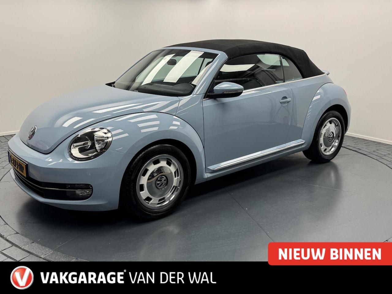 Volkswagen Beetle Cabriolet - 1.2 TSi Design Navigatie-Lm17''velgen-Elek.ramen-Elek.Spiegels - AutoWereld.nl