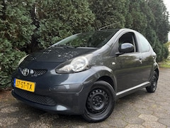 Toyota Aygo - 1.0-12V