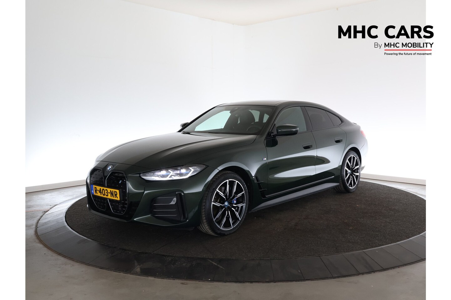 BMW i4 - eDrive40 High Executive 84 kWh | M Sport Pro | Panoramadak | ACC | Leder |* - AutoWereld.nl