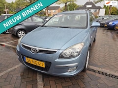 Hyundai i30 CW - 1.4i Blue Dynamic LEUKE AUTO RIJDT EN SCHAKELT GOED