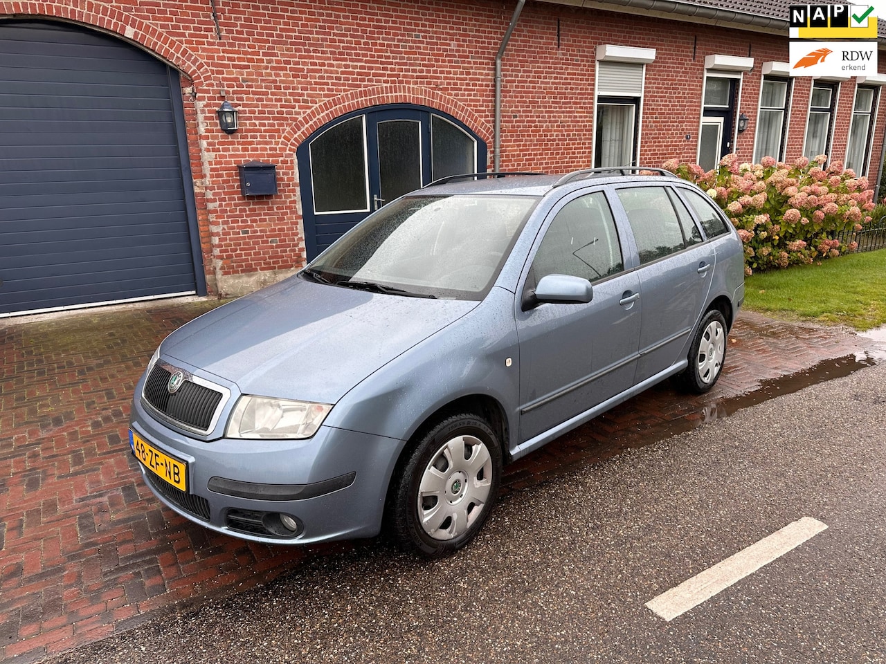 Skoda Fabia Combi - 1.4-16V Spirit+ Nieuwe apk bij aflevering - AutoWereld.nl