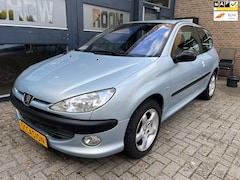 Peugeot 206 - 2.0-16V GTI