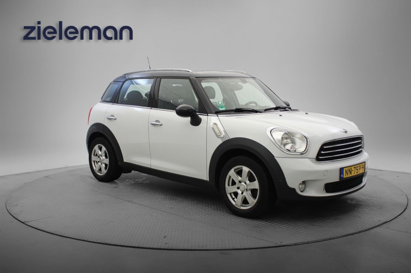 MINI Countryman - 1.6 Cooper Salt - Panorama,Cruise, Clima - AutoWereld.nl