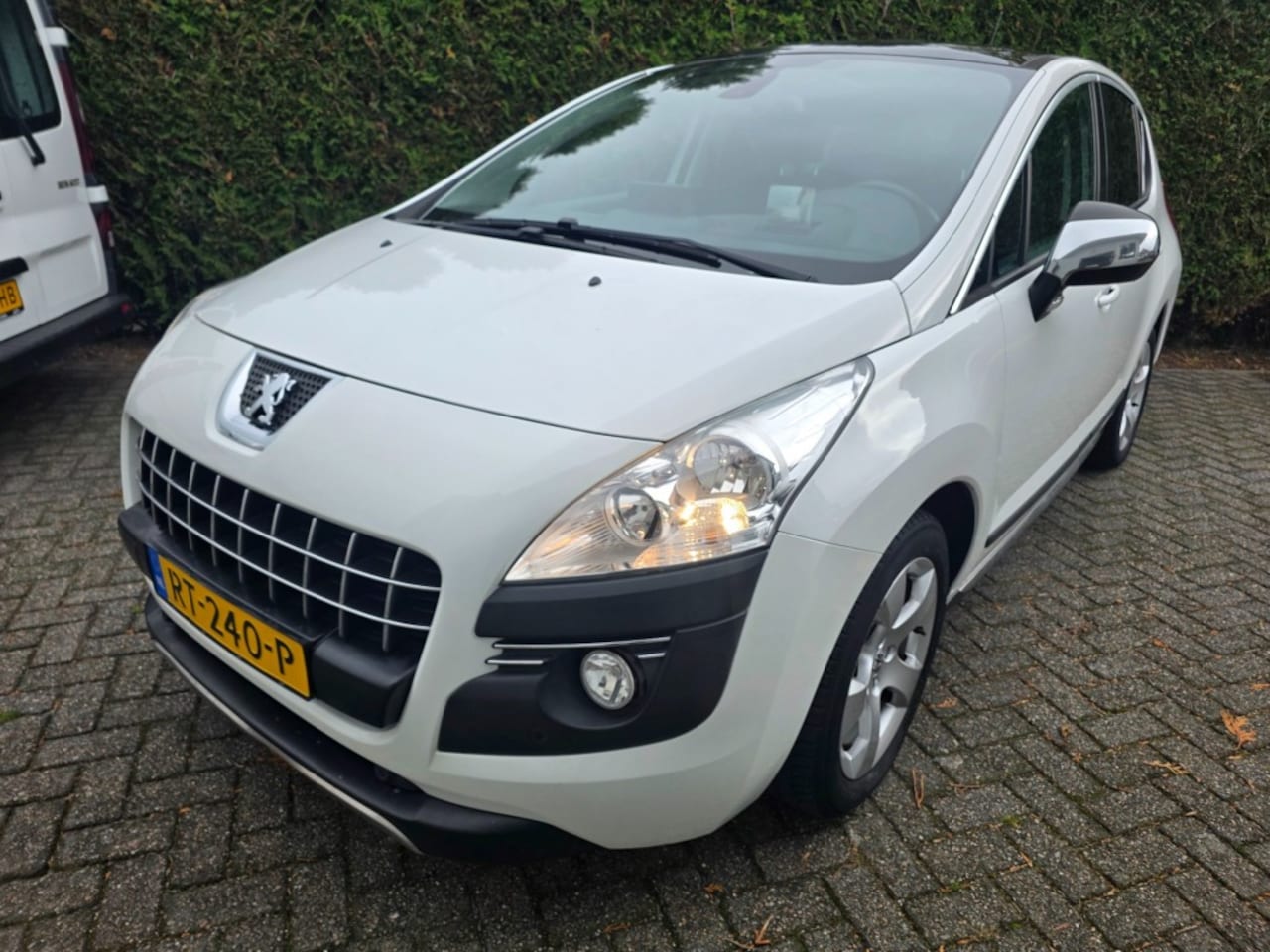 Peugeot 3008 - 1.6 THP Allure Automaat Nieuwe APK EN SERVICEB. - AutoWereld.nl
