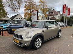 MINI Cooper - 1.6 COOPER D BUSINESS LINE / AIRCO / CRUISE CTR. / LM-VELGEN