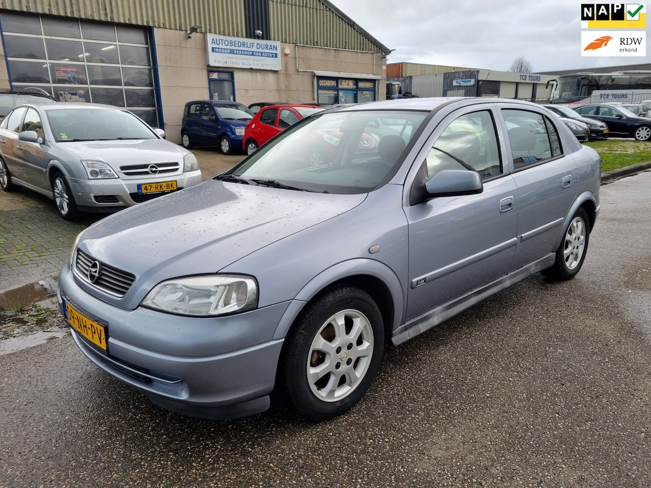 Opel Astra - 1.6 Njoy 5-Drs Airco! Bj:2003 NAP! - AutoWereld.nl