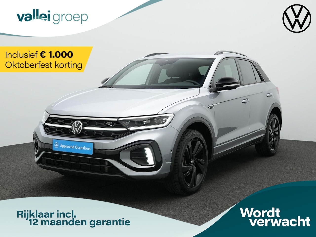 Volkswagen T-Roc - 1.5 TSI 150 pk DSG R-Line | IQ Light | Black Style | Adaptive Cruise | Park Assist | Apple - AutoWereld.nl
