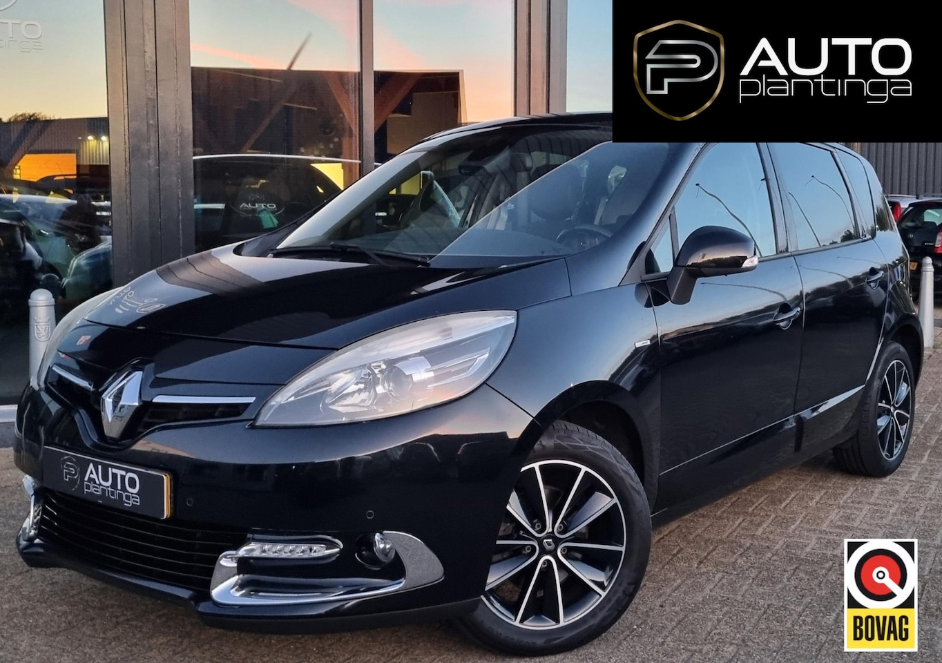 Renault Scénic - 1.2 TCe Bose 131PK | NL AUTO | Trekhaak | Parkeersensoren | Cimate Control | Cruise Contro - AutoWereld.nl