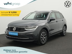 Volkswagen Tiguan - 1.5 TSI 131 pk Life | LED koplampen | Trekhaak | Achteruitrijcamera | Carplay | Keyless |