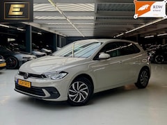 Volkswagen Polo - 1.0 TSI Edition | Achteruitrijcamera | Stoelverwarming | Apple carplay\ Android Auto