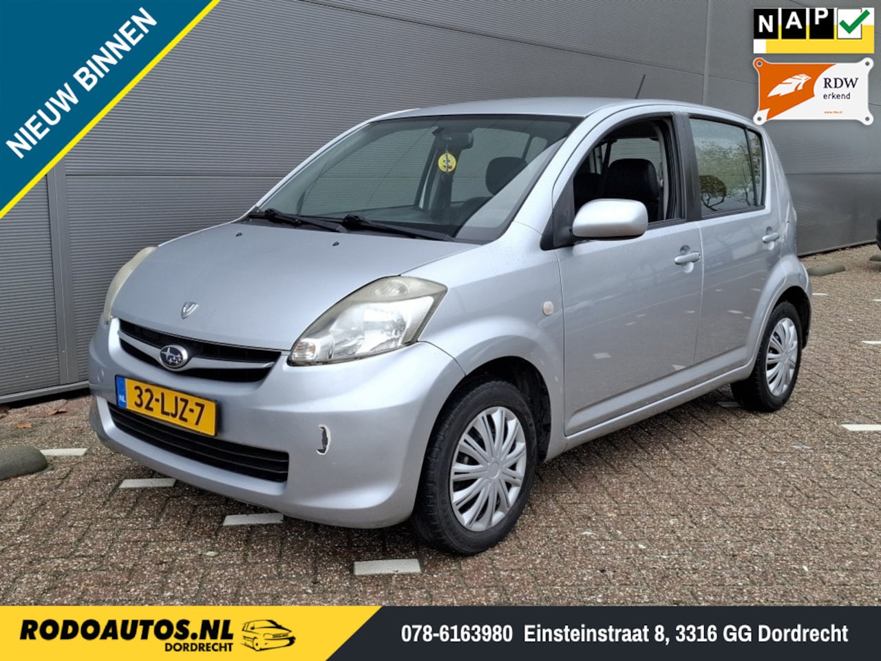 Subaru Justy - 1.0 Comfort 5-Drs Airco Leer Nieuwe APK - AutoWereld.nl