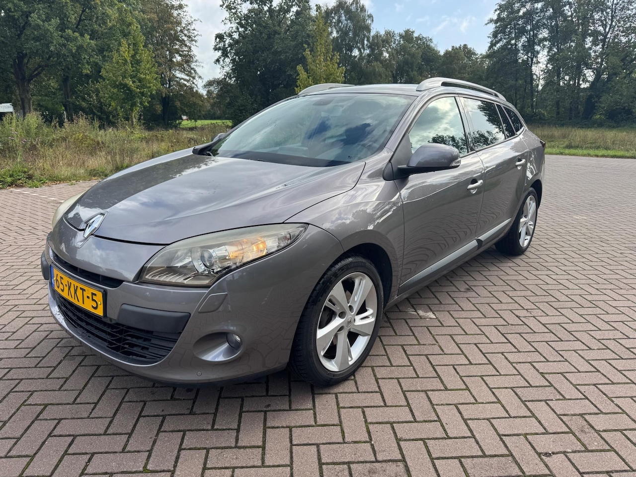 Renault Mégane Estate - 1.4 TCe airco,cruise control, trekhaak, APK 2026 - AutoWereld.nl